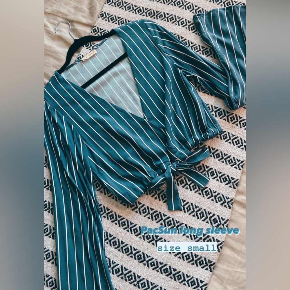 PacSun top